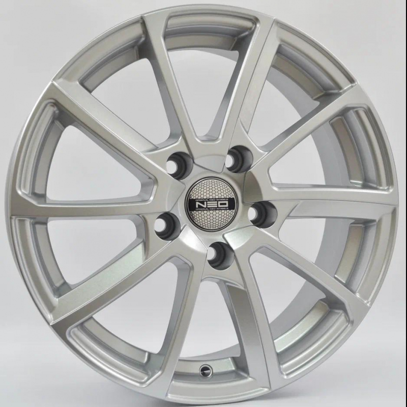 NEO 648 6,5x16 5/114,3 ET45 d-67,1 S