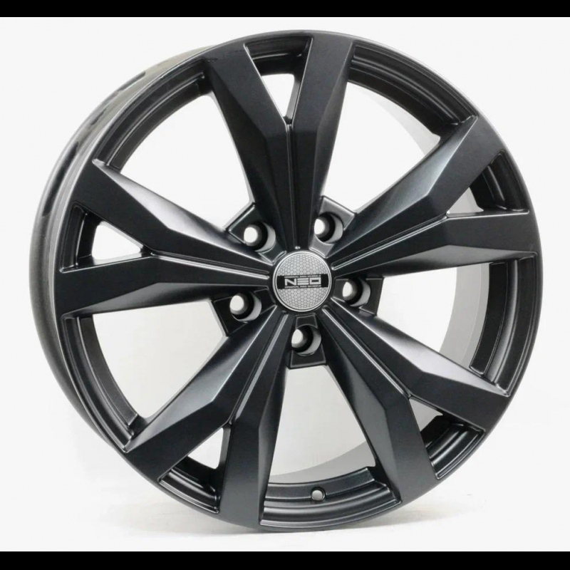 NEO 815 8,0x18 5/120 ET40 d-72,6 BLM