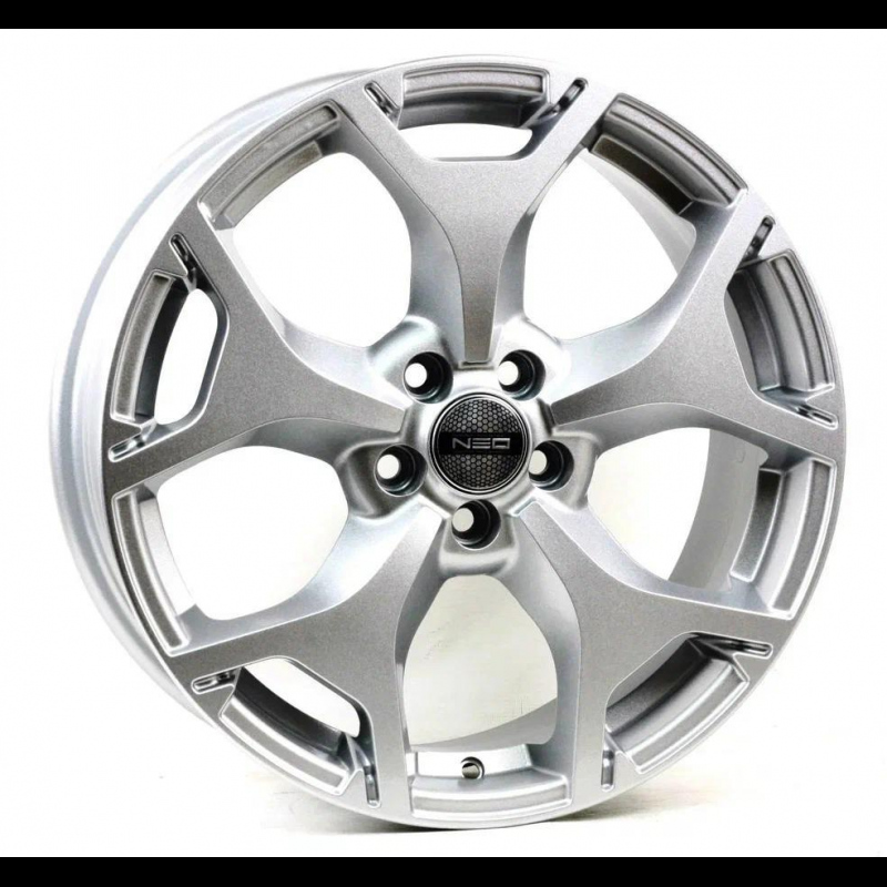 NEO 753 7,0x17 5/114,3 ET50 d-67,1 S