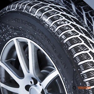 Nokian Tyres Hakkapeliitta R2 SUV 265/40 R21 105R XL