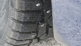 studded-tire-small